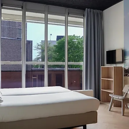 Vertoef Hotel 3*