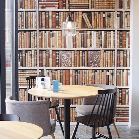 Vertoef فندق نايميخين